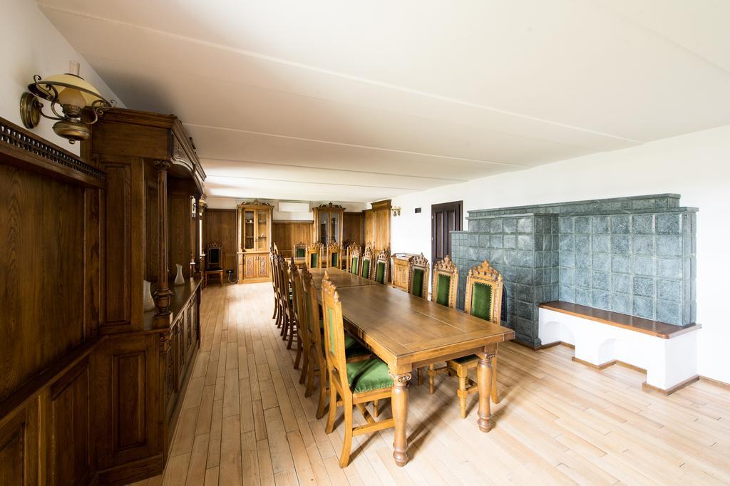 Hotel Castel Royal Mosnita Noua Eksteriør billede